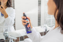 Load image into Gallery viewer, Puressentiel - Idrolato di Fiordaliso Bio - 100% di Origine Naturale - Acqua Floreale - Per Occhi Stanchi e Pelli Delicate - Decongestiona e Lenisce - Con Innovativa Tecnologia Hydraqua - 200 ml